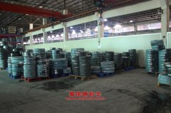 大通SH6571A3D4-X小學(xué)生校車用的上柴SC25R136Q4發(fā)動機的配件及大修