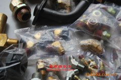 柳特神力LZT5131XLCP1K2E3L7A91冷藏車用的錫柴CA6DF3-18E3發動機的保養及配件