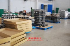程力威CLW5310GLYC瀝青運(yùn)輸車用的一汽CA6DE2-22發(fā)動機(jī)的保養(yǎng)及配件